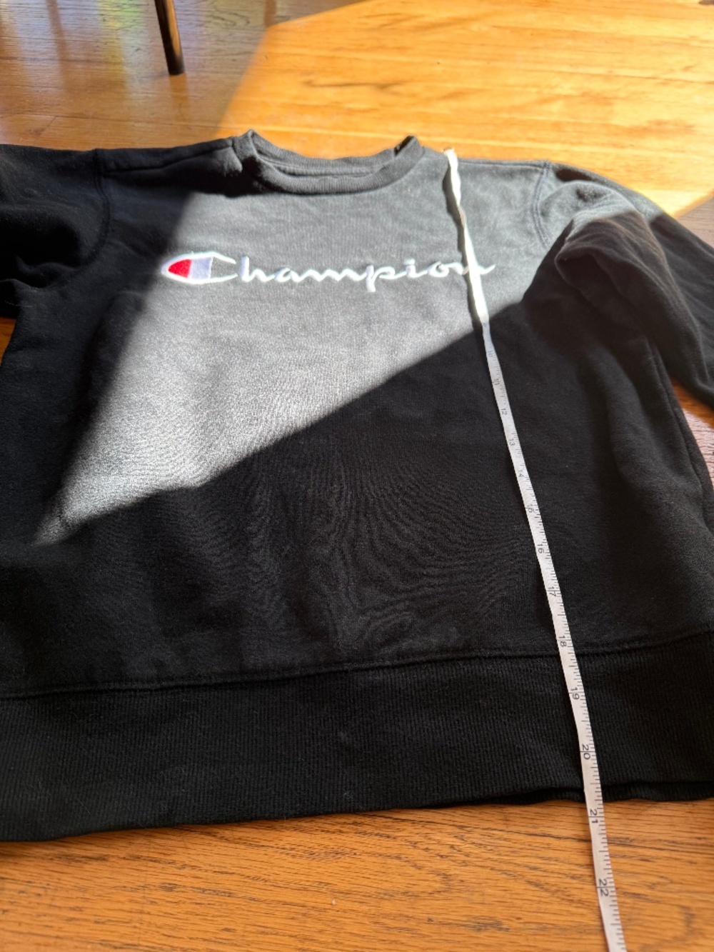 Champion Boys Sweatshirt - Black - Size M (10-12)